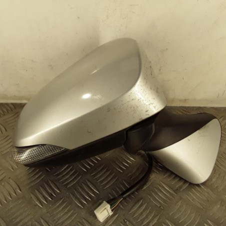 Retroviseur droit TOYOTA VERSO