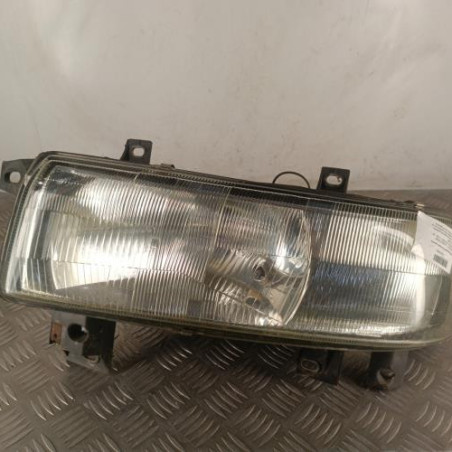 Optique avant principal gauche (feux)(phare) RENAULT MASTER 2 Photo n°1