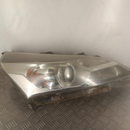 Optique avant principal droit (feux)(phare) TOYOTA VERSO Photo n°1