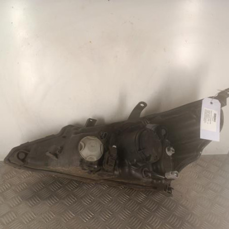 Optique avant principal droit (feux)(phare) TOYOTA VERSO