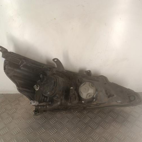 Optique avant principal gauche (feux)(phare) TOYOTA VERSO