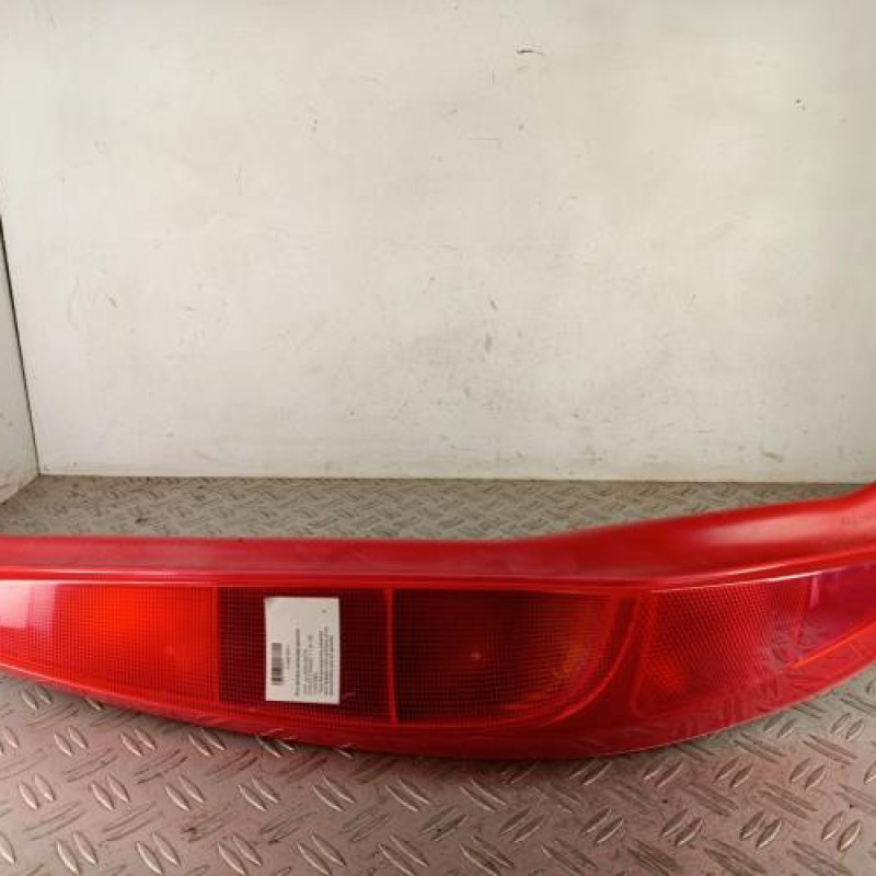 Feu arriere principal gauche (feux) FIAT PUNTO 2