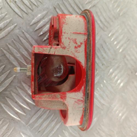 Feu arriere stop central RENAULT MASTER 2
