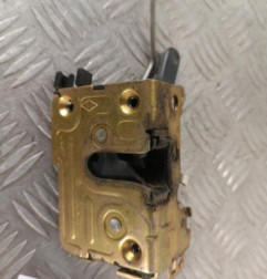 Serrure avant droit RENAULT MASTER 2