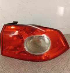 Feu arriere principal droit (feux) RENAULT LAGUNA 2 Photo n°1
