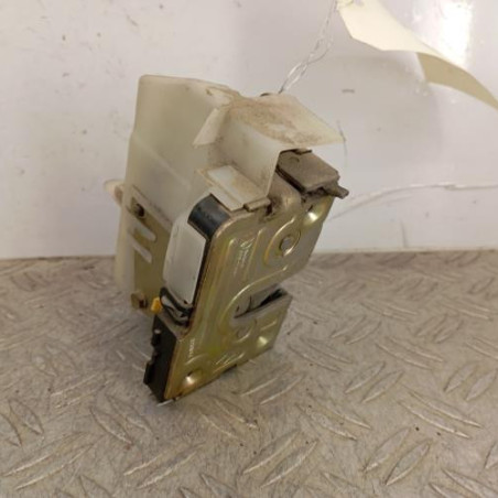 Serrure arriere gauche RENAULT CLIO 2 Photo n°1