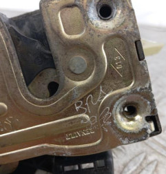 Serrure avant gauche RENAULT CLIO 2 Photo n°4