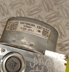 Bloc ABS (freins anti-blocage) CITROEN C3 2 Photo n°4