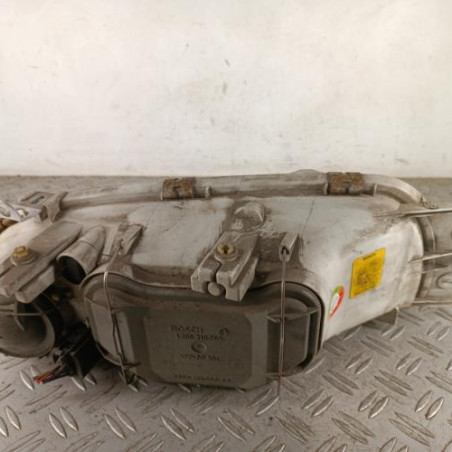 Optique avant principal gauche (feux)(phare) FORD FIESTA 4