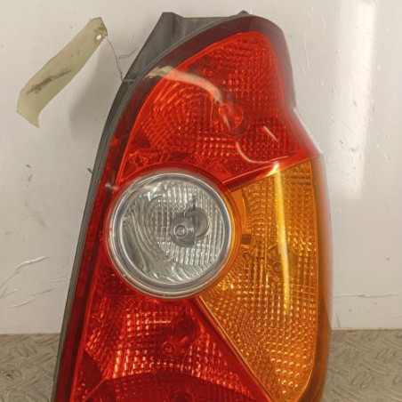 Feu arriere principal droit (feux) HYUNDAI TERRACAN Photo n°1