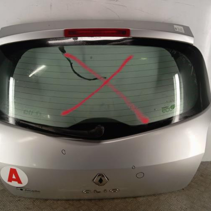 Malle/Hayon arriere RENAULT CLIO 3