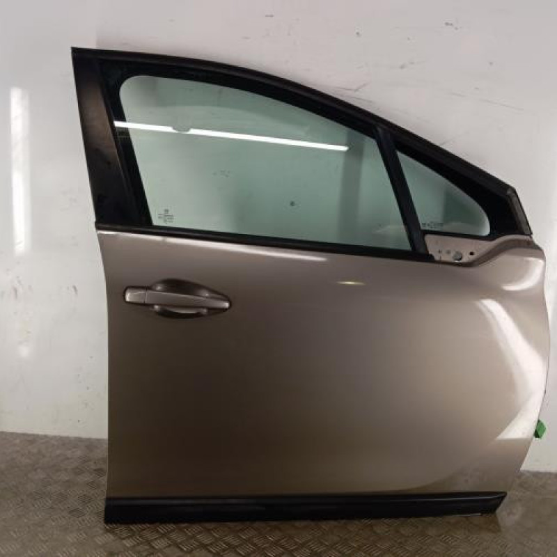 Porte avant droit PEUGEOT 2008 1