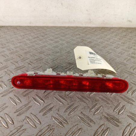 Feu arriere stop central CITROEN C3 3 Photo n°1