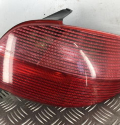 Feu arriere principal droit (feux) PEUGEOT 206 Photo n°1