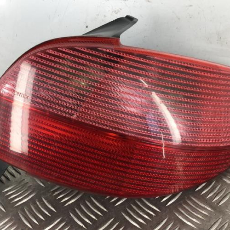 Feu arriere principal droit (feux) PEUGEOT 206