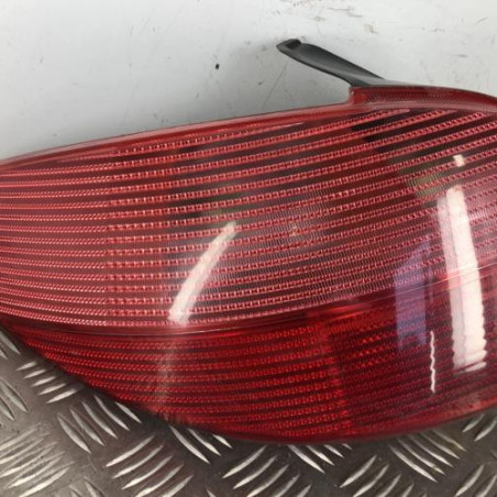 Feu arriere principal gauche (feux) PEUGEOT 206 Photo n°1