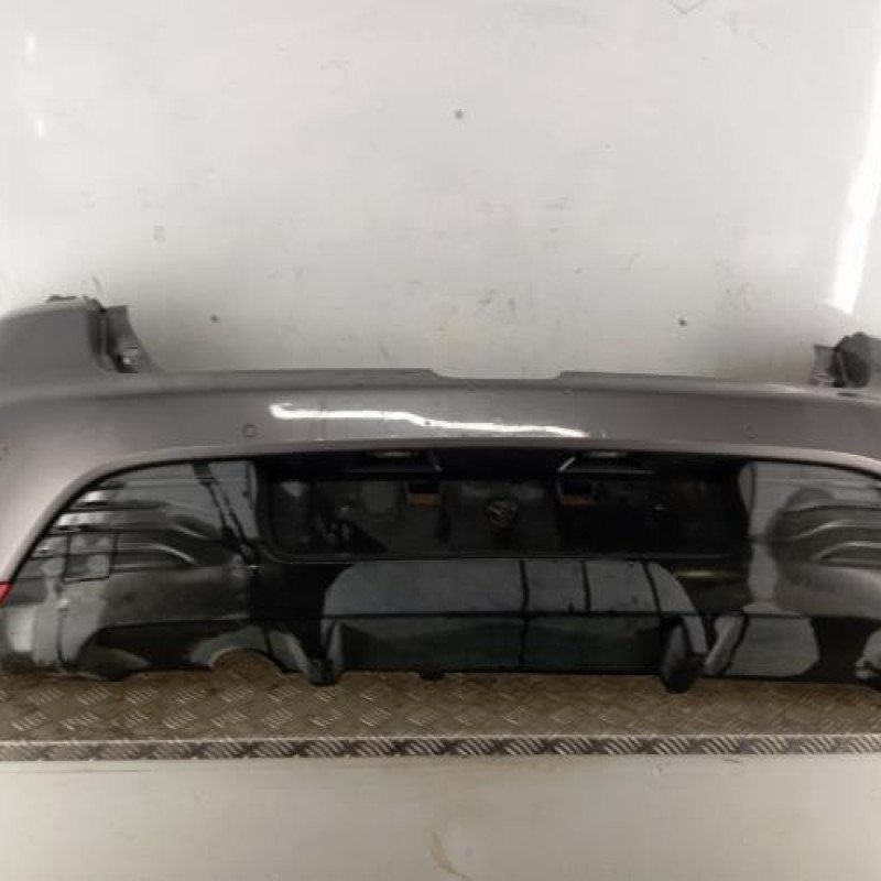 Pare choc arriere RENAULT CLIO 4