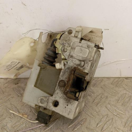 Serrure arriere droit RENAULT CLIO 2 Photo n°1