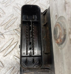 Bloc ABS (freins anti-blocage) RENAULT LAGUNA 2 Photo n°5