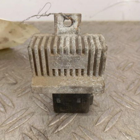 Boitier de prechauffage RENAULT CLIO 3 Photo n°1