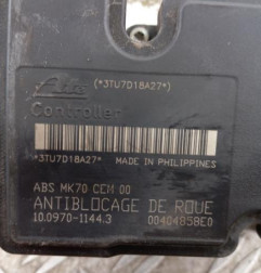 Bloc ABS (freins anti-blocage) PEUGEOT 207 Photo n°3