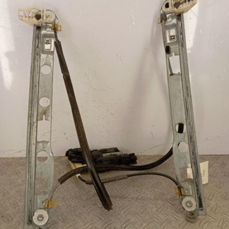 Leve vitre electrique avant droit RENAULT MEGANE 2 Photo n°1