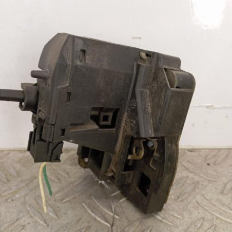 Serrure arriere gauche RENAULT MEGANE 1