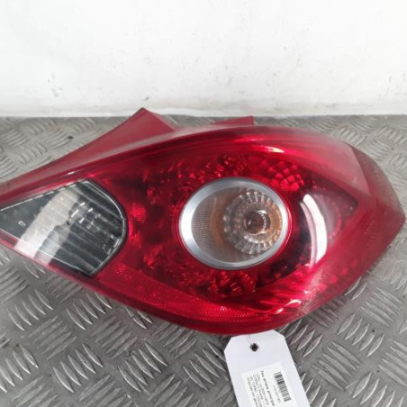 Feu arriere principal droit (feux) OPEL CORSA D Photo n°1