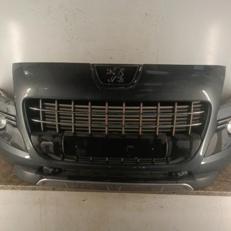 Pare choc avant PEUGEOT 3008 1