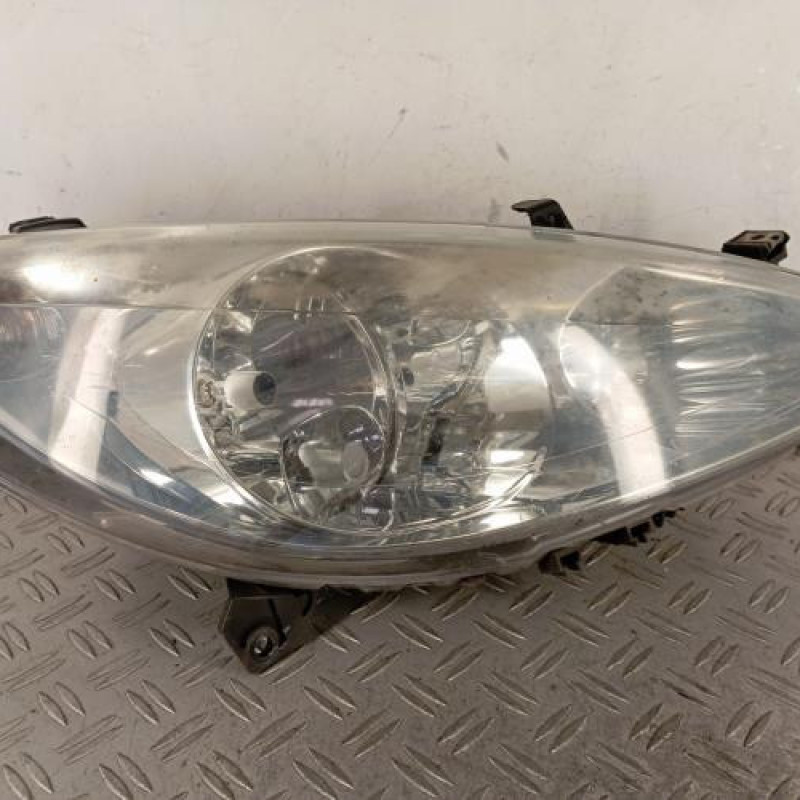 Optique avant principal droit (feux)(phare) PEUGEOT 307