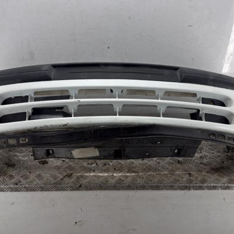 Pare choc avant RENAULT CLIO 2