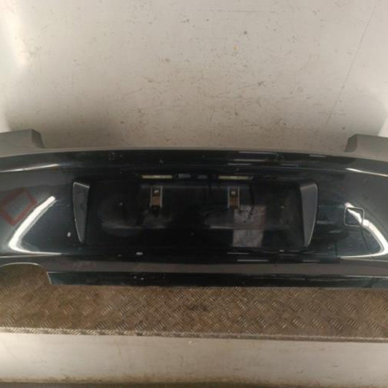 Pare choc arriere BMW SERIE 1 E81