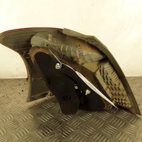 Feu arriere principal droit (feux) TOYOTA YARIS 2