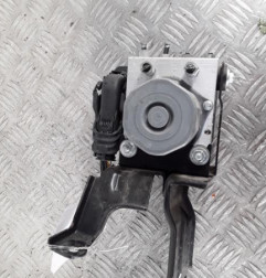 Bloc ABS (freins anti-blocage) NISSAN MICRA 5 Photo n°1