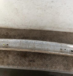 Renfort pare choc avant (traverse) VOLVO 850 Photo n°1