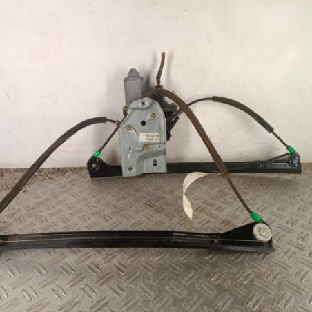 Leve vitre electrique avant droit VOLKSWAGEN POLO 3 Photo n°1