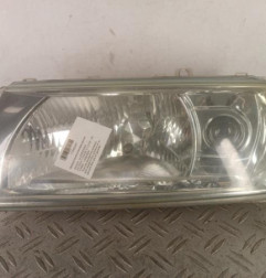 Optique avant principal gauche (feux)(phare) SKODA OCTAVIA 1 Photo n°1