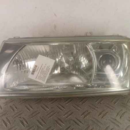 Optique avant principal gauche (feux)(phare) SKODA OCTAVIA 1 Photo n°1