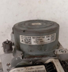 Bloc ABS (freins anti-blocage) CITROEN C4 CACTUS Photo n°3