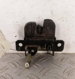 Serrure de hayon VOLKSWAGEN GOLF 4