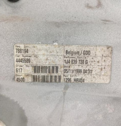 Leve vitre electrique arriere droit VOLKSWAGEN GOLF 4 Photo n°3