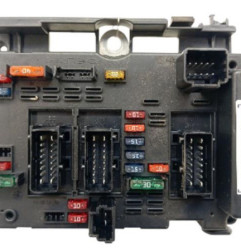 Boitier servitude moteur (BSM) PEUGEOT 206 Photo n°1