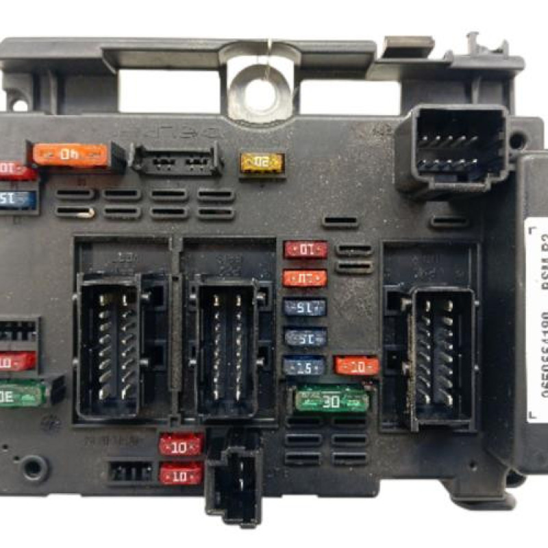 Boitier servitude moteur (BSM) PEUGEOT 206 Boitier servitude moteur (BSM) PEUGEOT 206