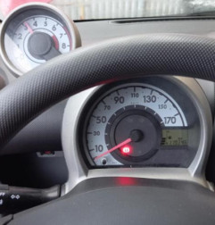 Compteur PEUGEOT 107 Photo n°1