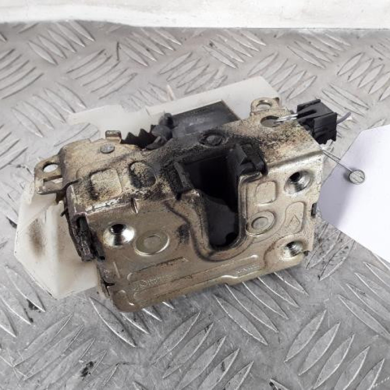 Serrure arriere gauche RENAULT CLIO 2