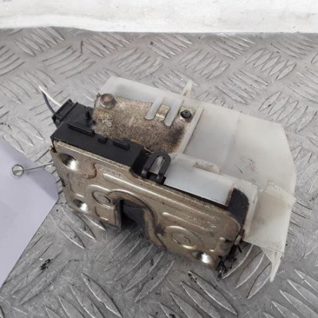 Serrure arriere gauche RENAULT CLIO 2