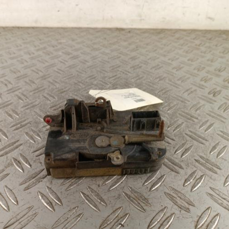 Serrure avant gauche CITROEN JUMPY 1 Serrure avant gauche CITROEN JUMPY 1