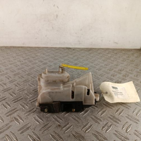 Serrure arriere droit VOLKSWAGEN POLO 3