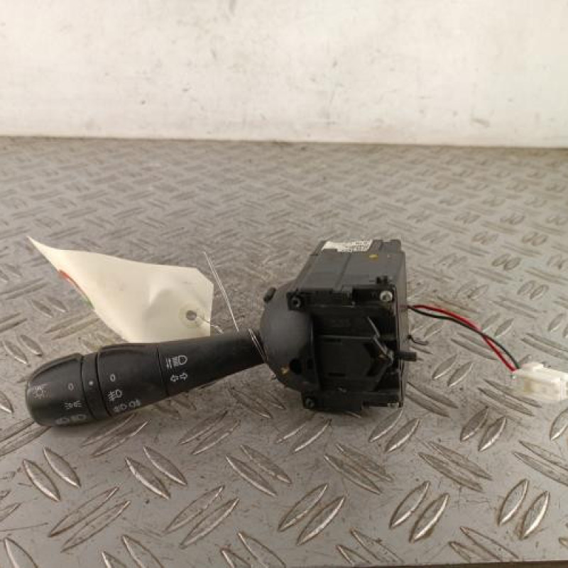 Commodo phare RENAULT CLIO 4