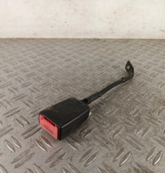 Attache ceinture avant gauche RENAULT R21